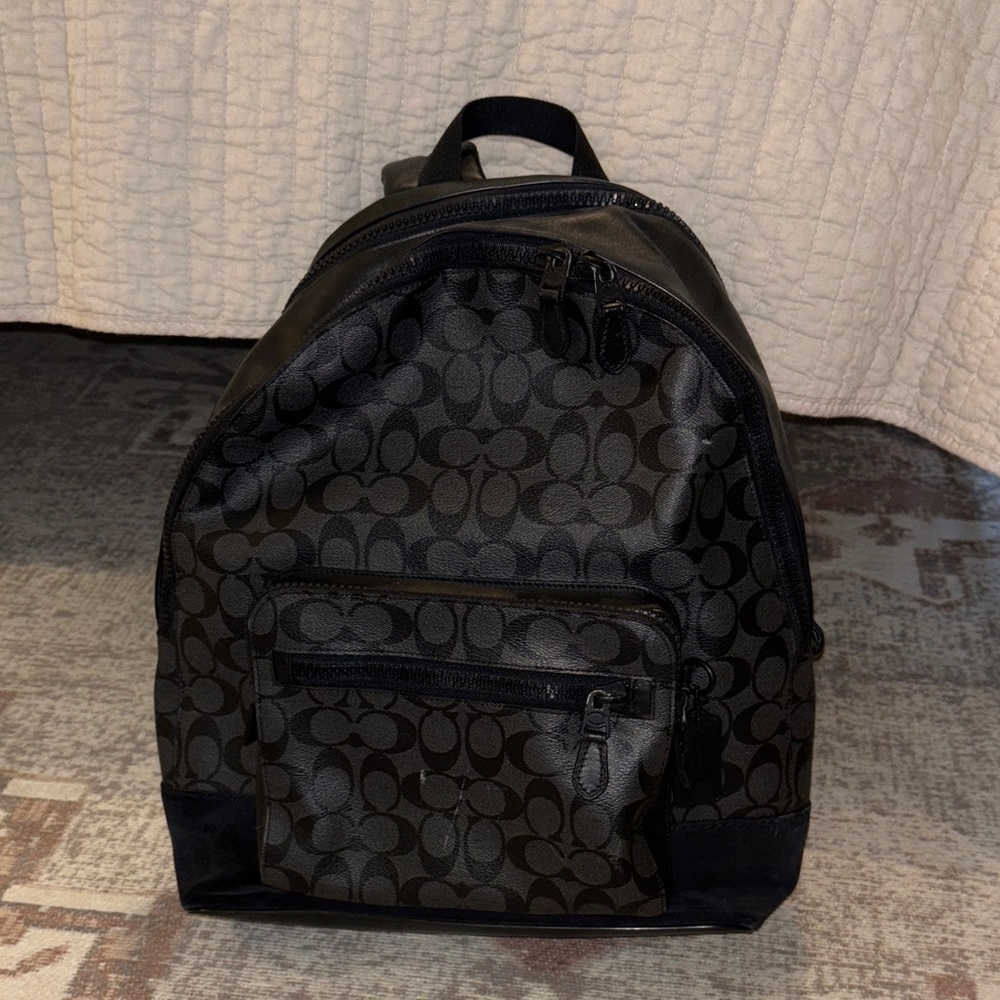 Coach Black Backpack Sleek Design